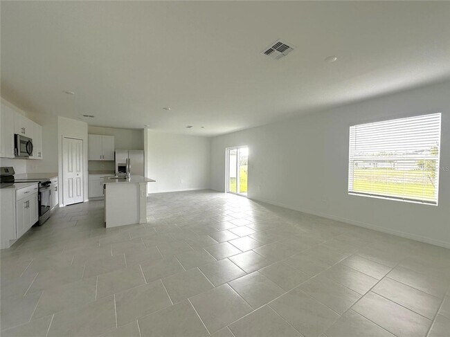 Building Photo - 11819 Cloverly Ln