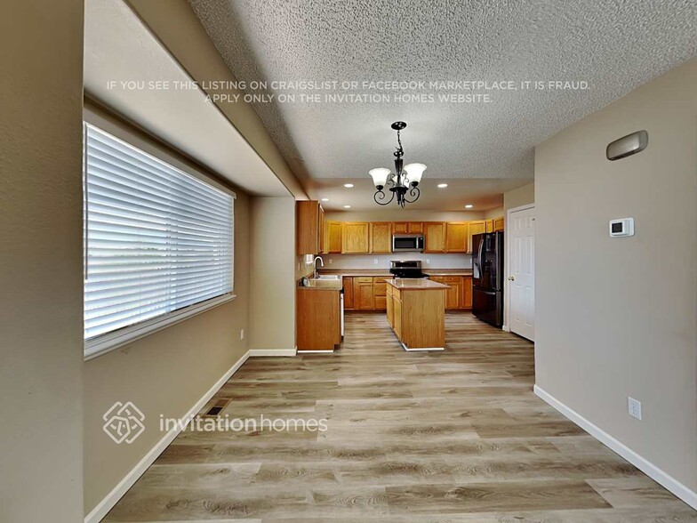 Building Photo - 7395 Middle Bay Way
