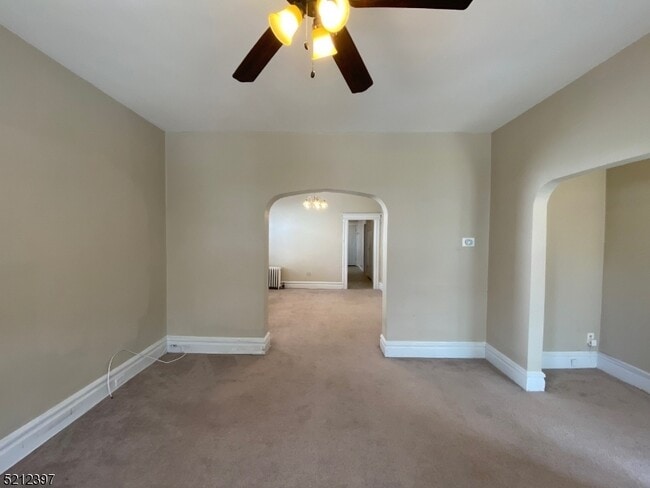 Building Photo - 48 Hazelwood Ave