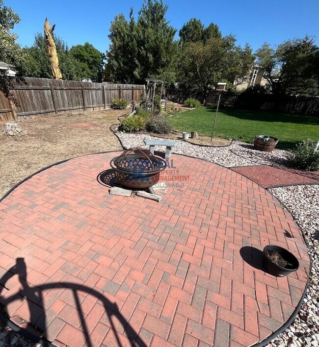 Building Photo - 4044 Cypress Ct