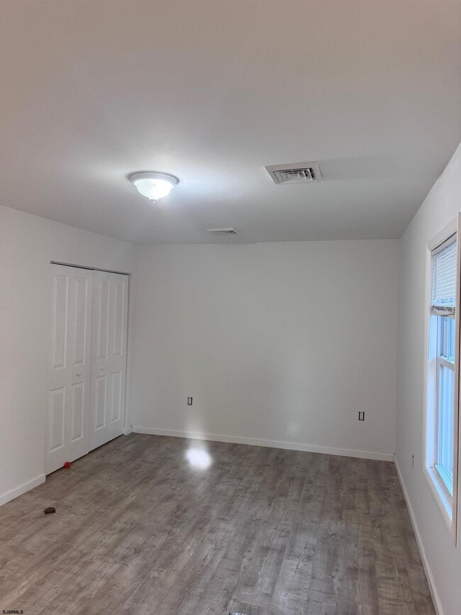 Building Photo - 12 Colwick Dr