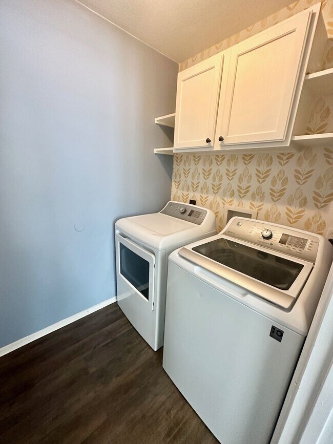 Building Photo - 918 Claeven Cir