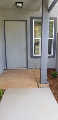 Building Photo - 145 Brookridge Dr