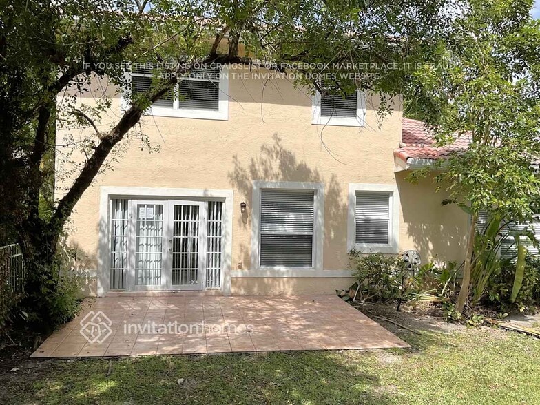 Building Photo - 7712 Highlands Cir