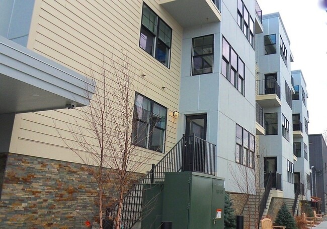 Building Photo - 76 Stonley Rd