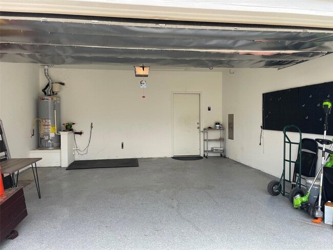 Building Photo - 7408 Tonka Ln