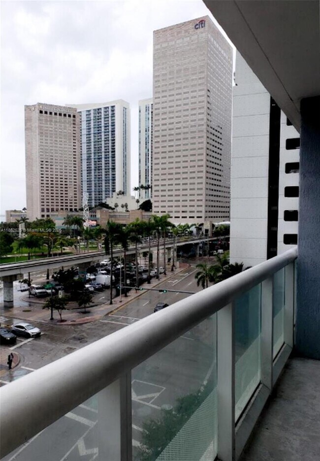 Building Photo - 50 Biscayne Blvd