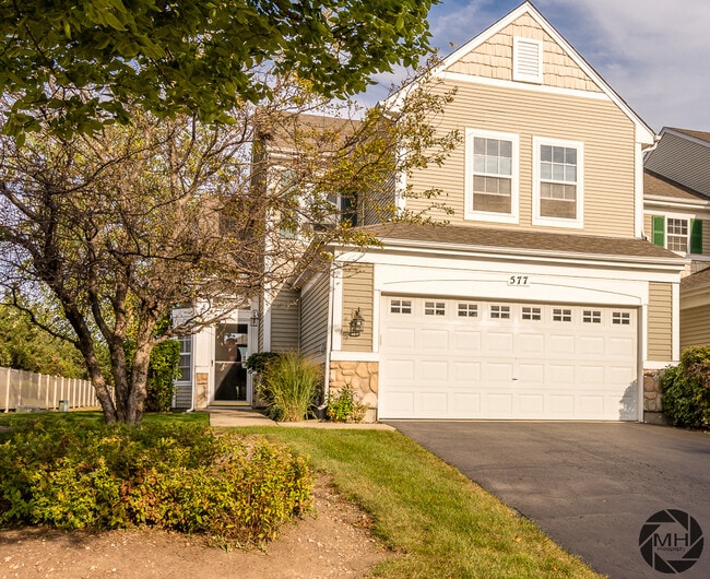 Primary Photo - 577 Pinebrook Dr