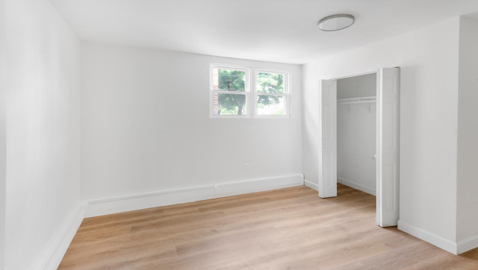 Building Photo - 6407 Granton Ave