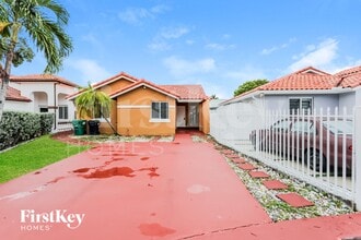 Building Photo - 1934 SW 123rd Ave