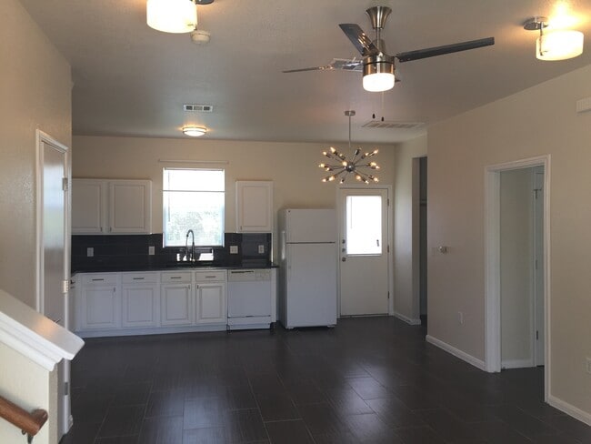 Building Photo - 3809 E Martin Luther King Jr Blvd