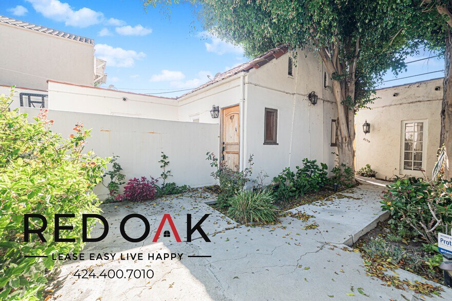 Building Photo - 417 S Coronado St