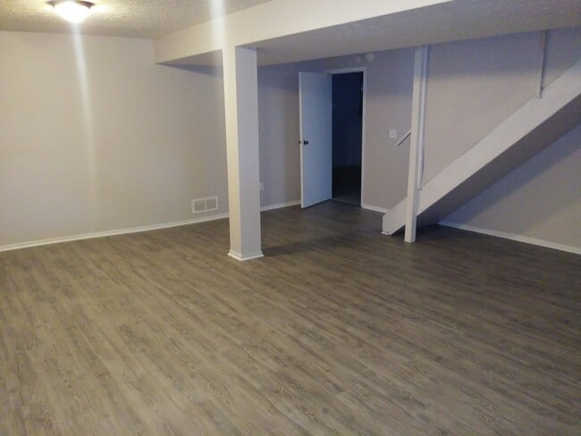 Building Photo - At Last This Is What You've Been Searching For, Updated 2 bdrm 1 bath Condo