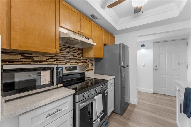 Building Photo - 11566 7th Ln N