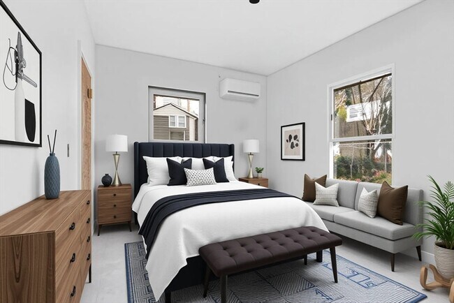 Building Photo - 7 Davis St