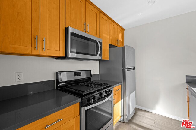 Building Photo - 8336 Blackburn Ave