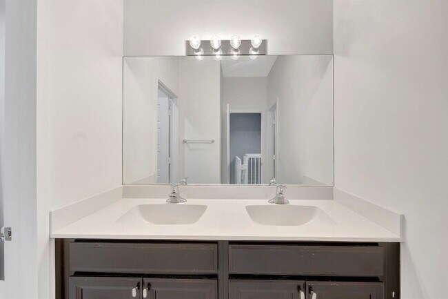 Building Photo - 17624 SW 149th Pl