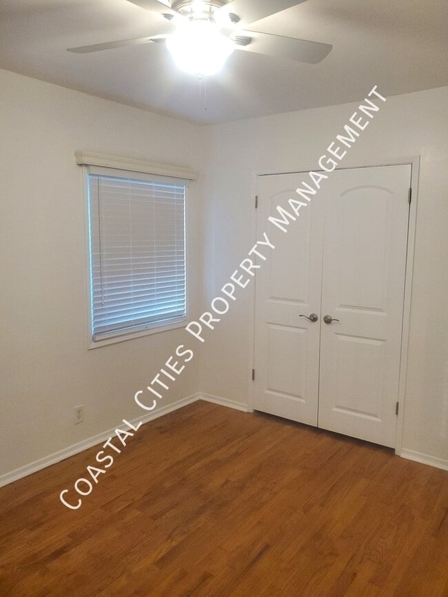 Building Photo - 4408 Ostrom Ave