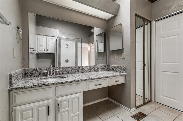 Building Photo - 14151 Montfort Dr