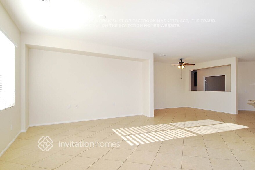 Building Photo - 27191 Golden Field Ct