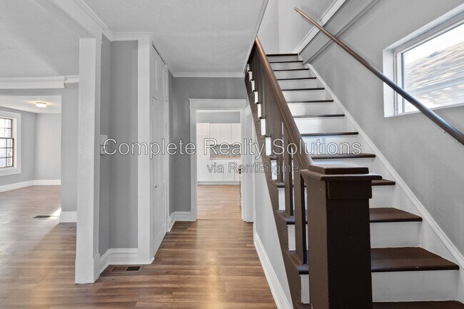 Building Photo - 6254 Goener Ave