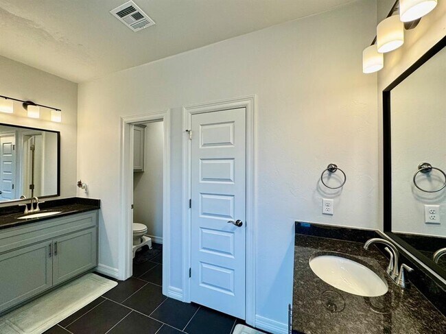 Building Photo - 8501 NW 109th Terrace