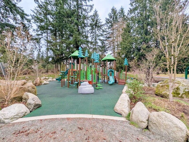 Building Photo - 115 E Jonathan Rd