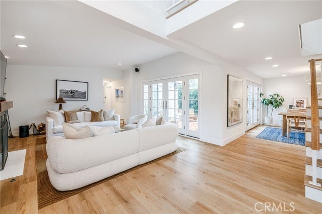 Building Photo - 2116 N Ardmore Ave