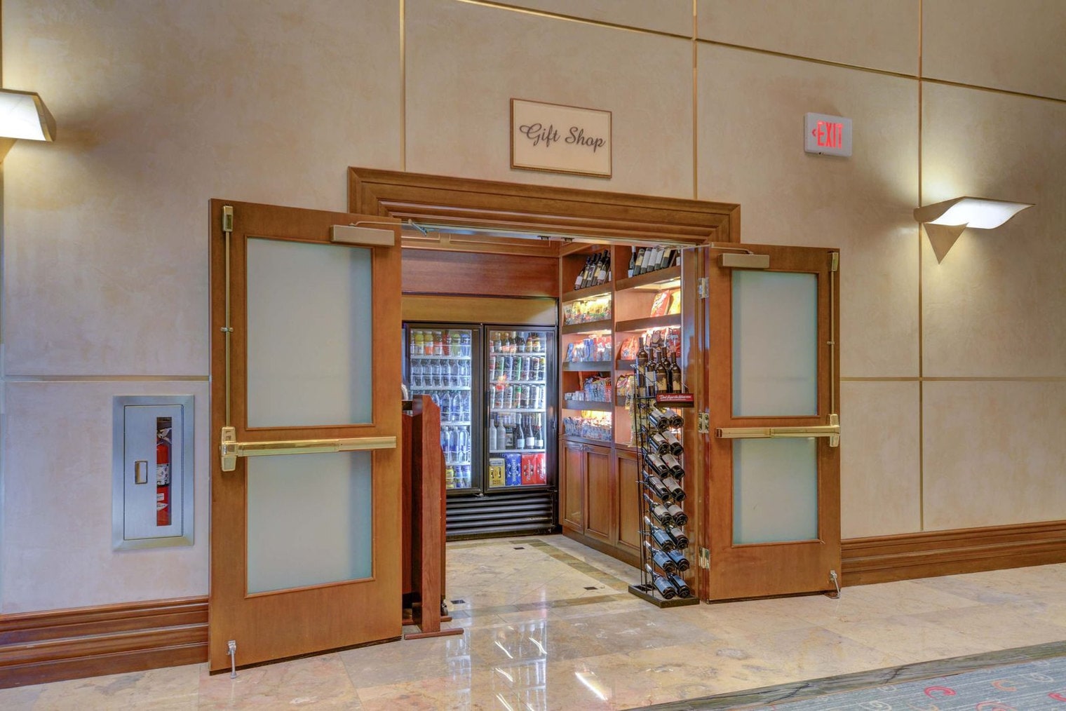 Building Photo - 135 E Harmon Ave