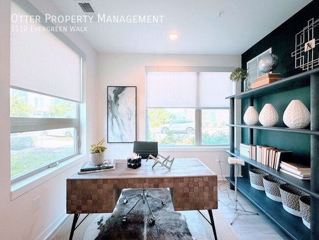 Building Photo - 3110 Evergreen Walk