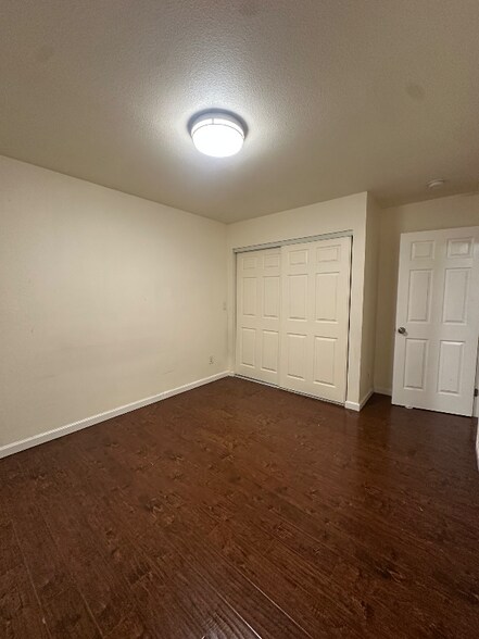 Building Photo - 1357 Delwood St