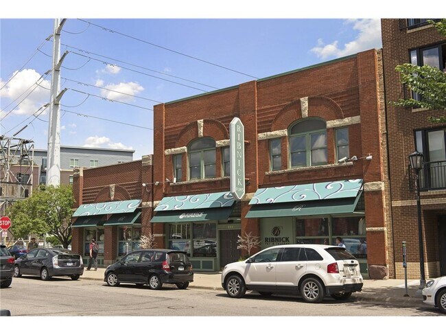 Building Photo - 345 6th Ave N