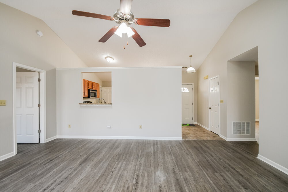 Building Photo - 10498 Sienna Dr
