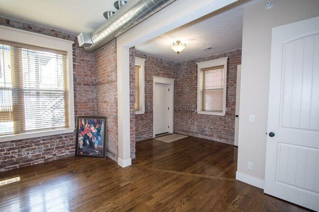 Interior Photo - The Barnard Flats