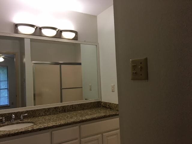 Building Photo - 200 Martingale