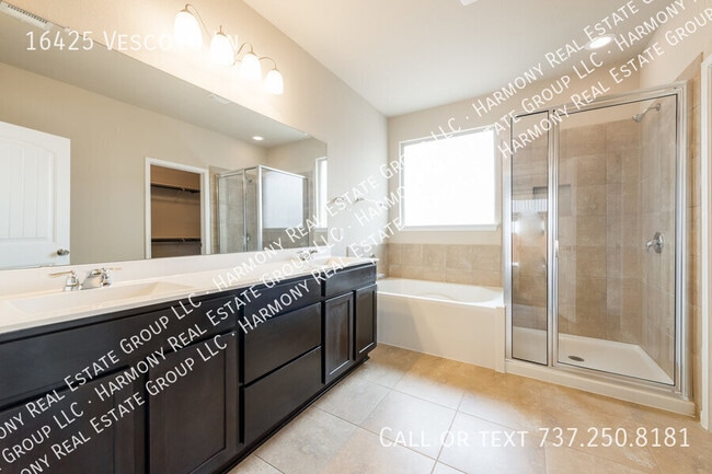 Building Photo - 16425 Vescovo Ln