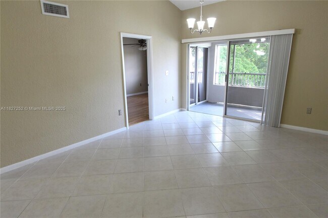Building Photo - 2881 N Oakland Forest Dr