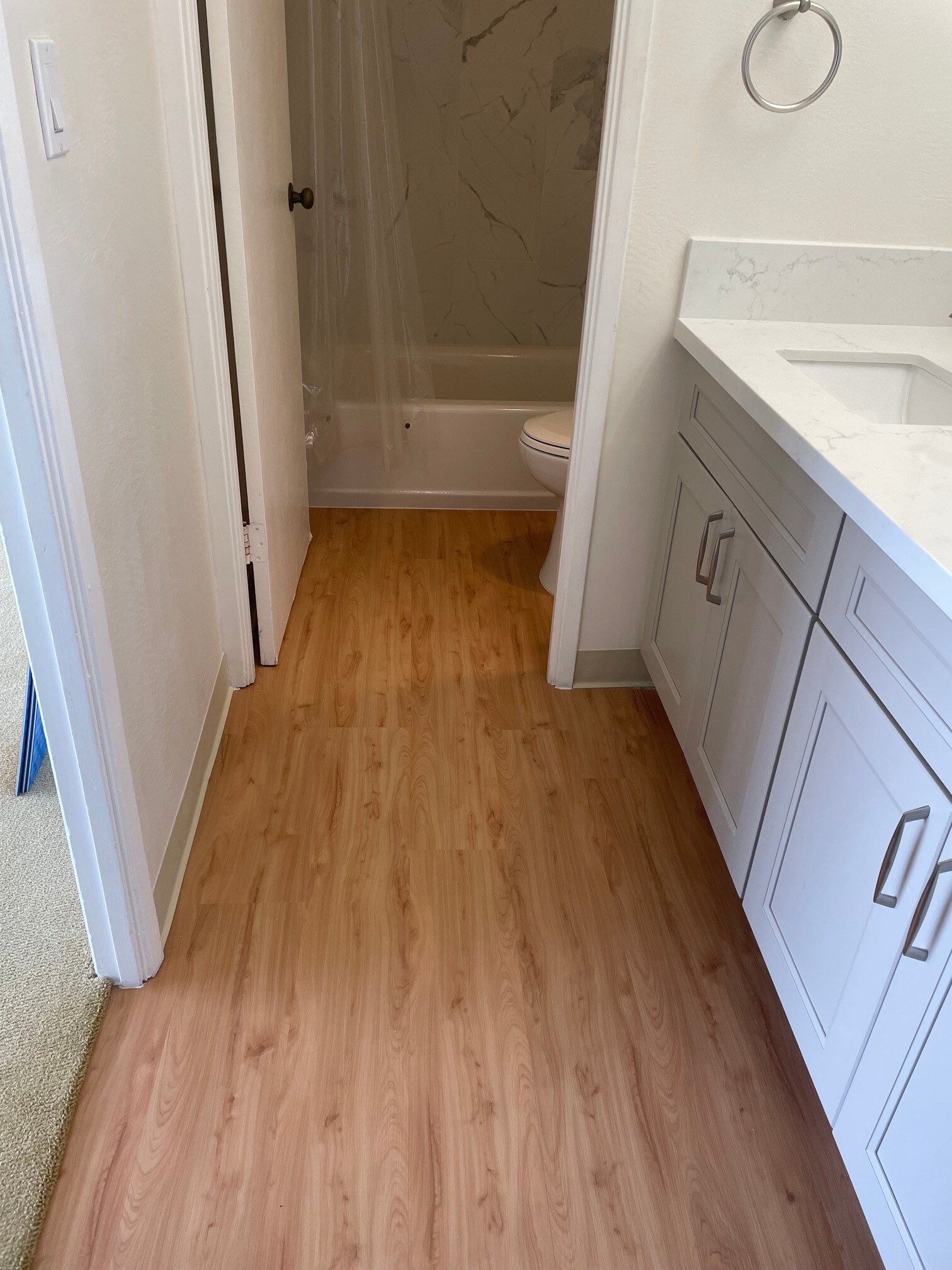 New Hallway floor - 98-500 Koauka Loop