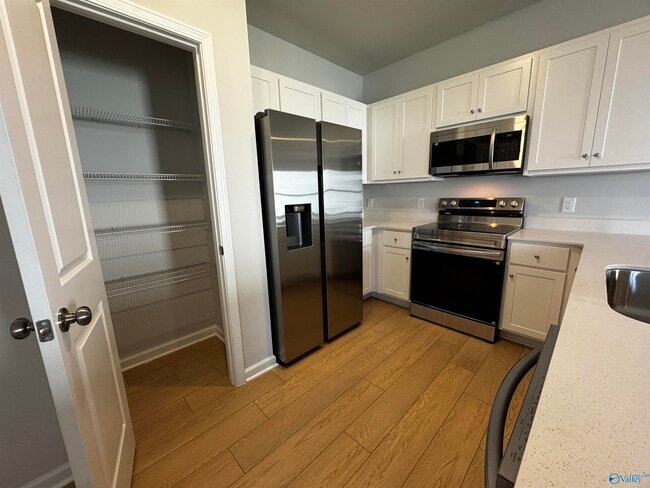 Building Photo - 144 Whitner Dr