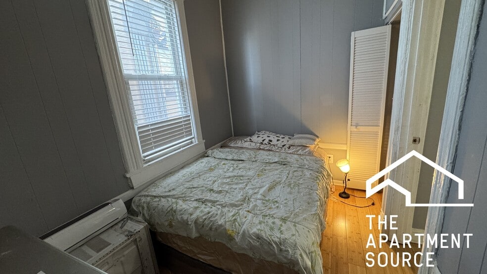 Building Photo - 2642 W Hirsch St