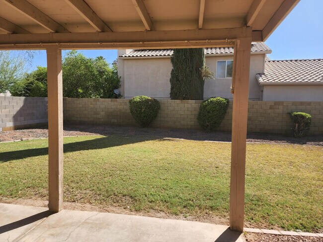 Building Photo - 1126 W Grand Caymen Dr