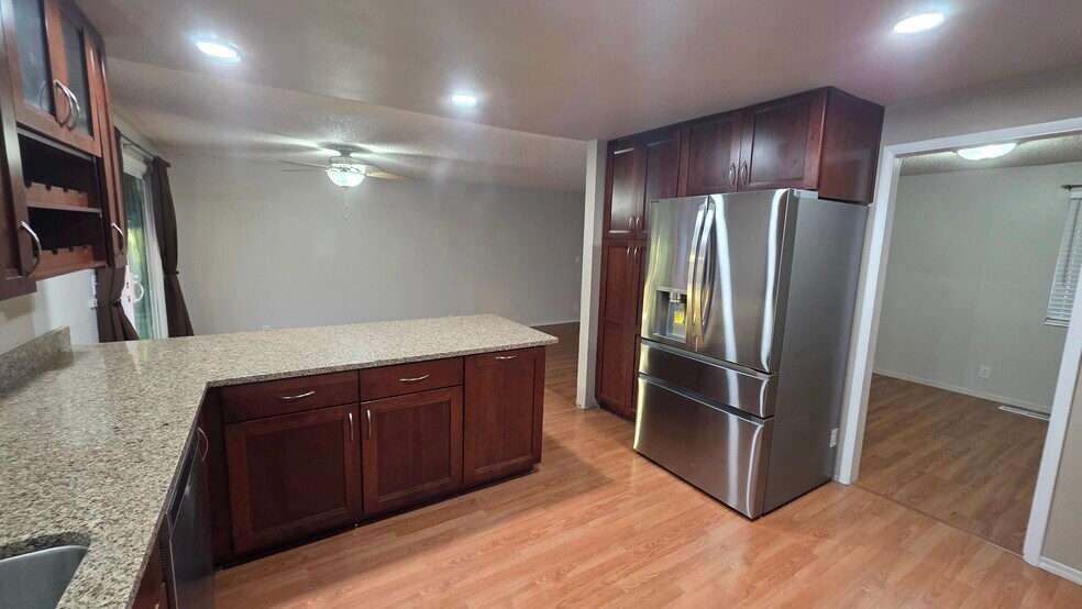 Building Photo - 3268 Beatty Cir