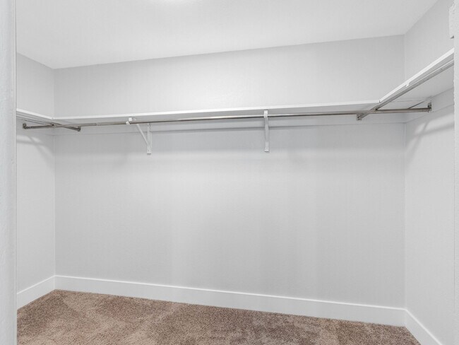 Building Photo - 15307 Summerwind Dr