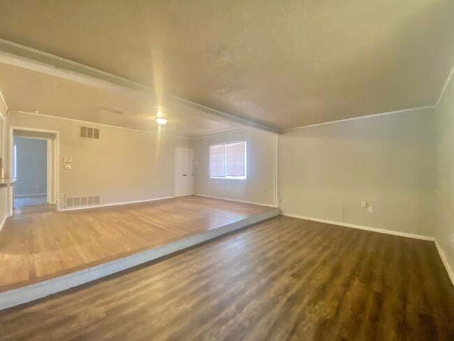 Building Photo - AFFORDABLE HOUSING IN MEDICAL DISTRICT