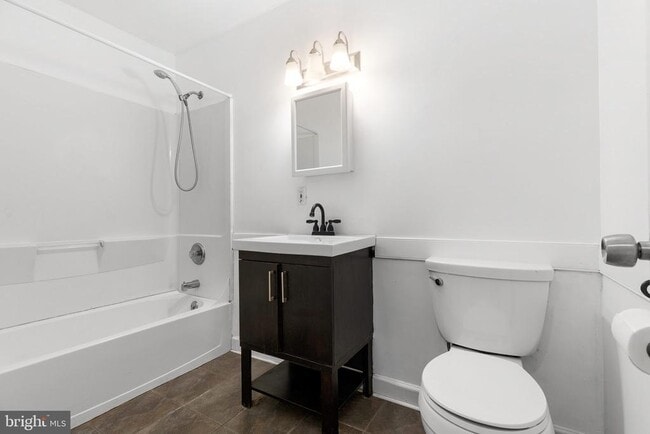 Building Photo - 172 Stirling Ct