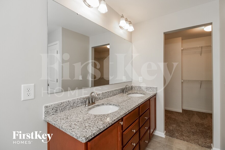 Building Photo - 5232 Smoky Ridge Ln