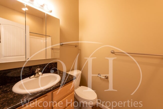 Building Photo - High End Condo Close to Downtown Walla Walla