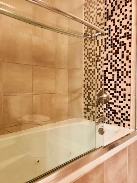 Building Photo - 1548 Ritchie Ln