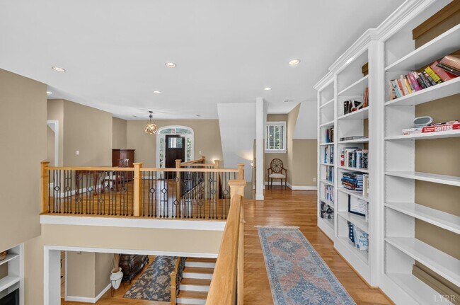 Building Photo - 237 Golf Course Trail