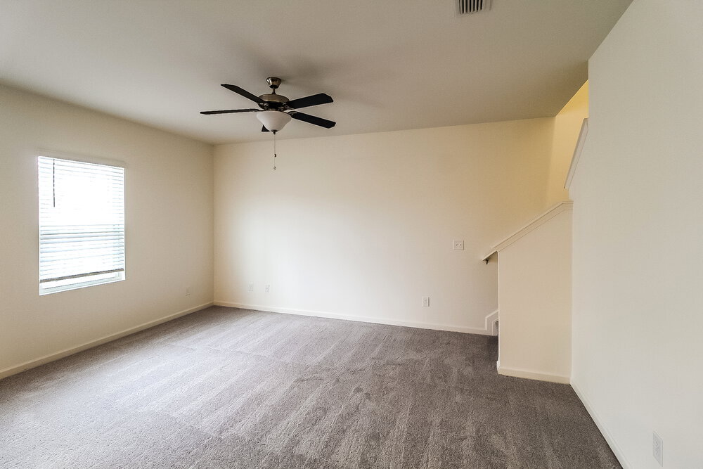 Building Photo - 475 Knightsbridge Ln